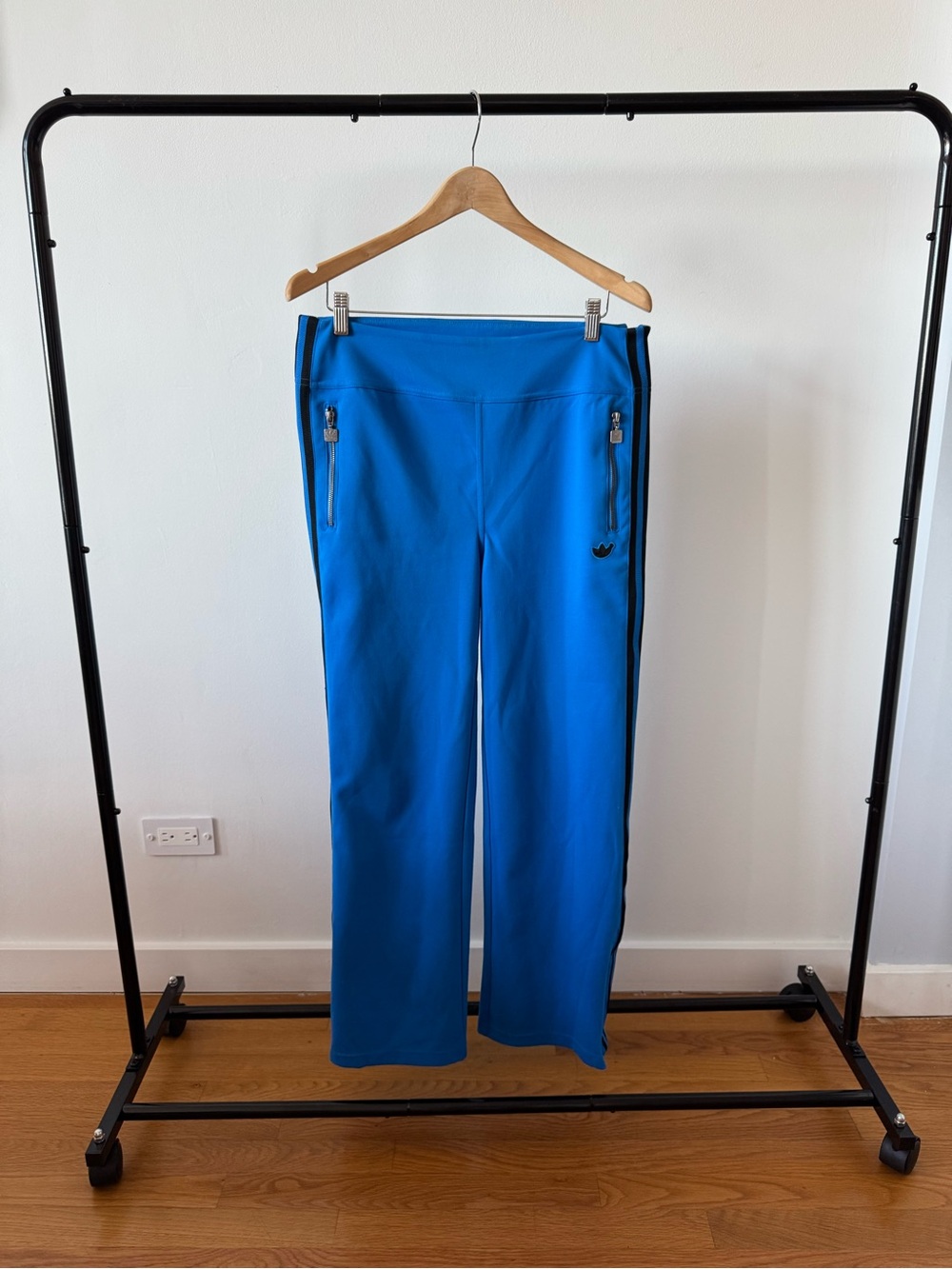 stylish & comfortable track pant